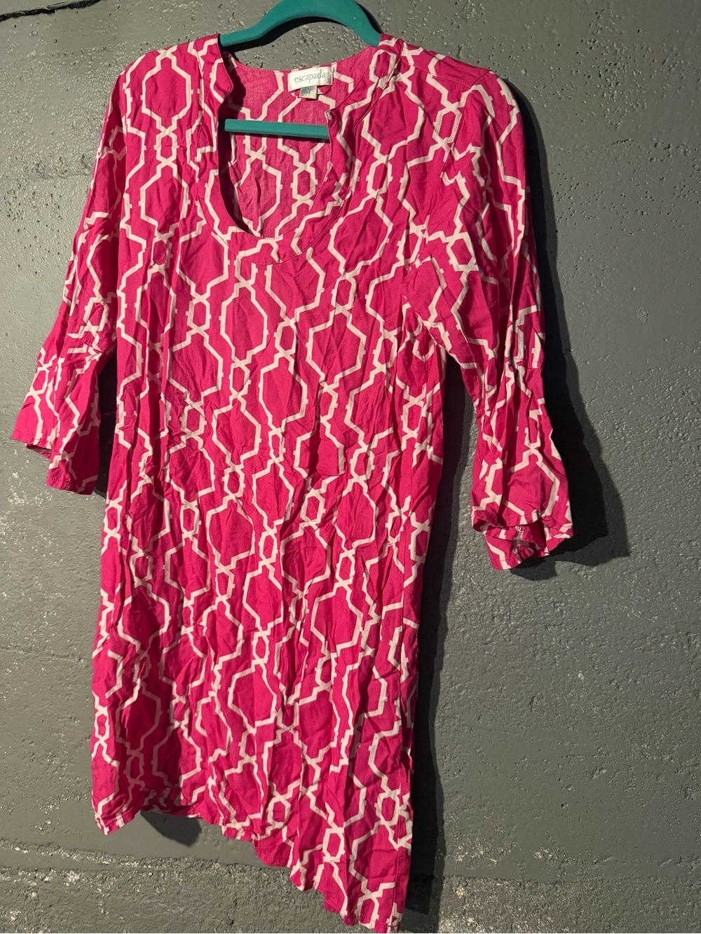 escapada Hot Pink and White Geometric V-Neck Tunic